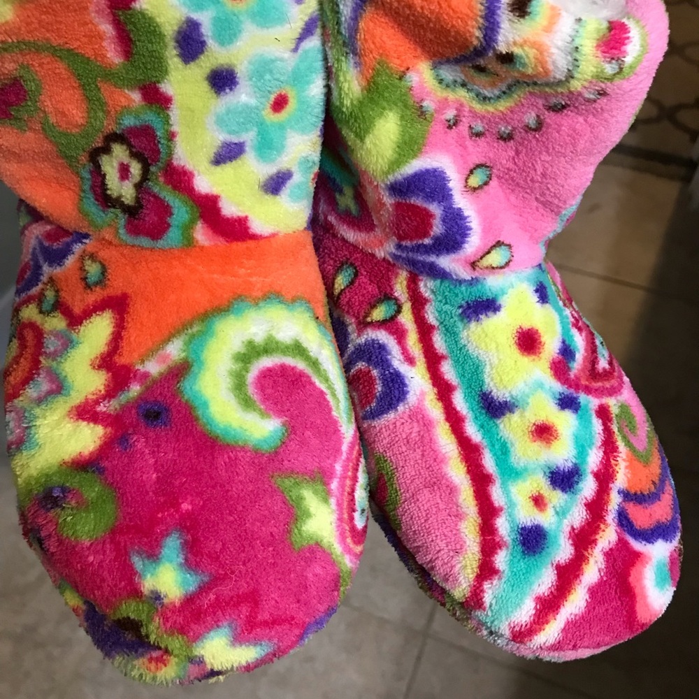 Vera Bradley slippers booties